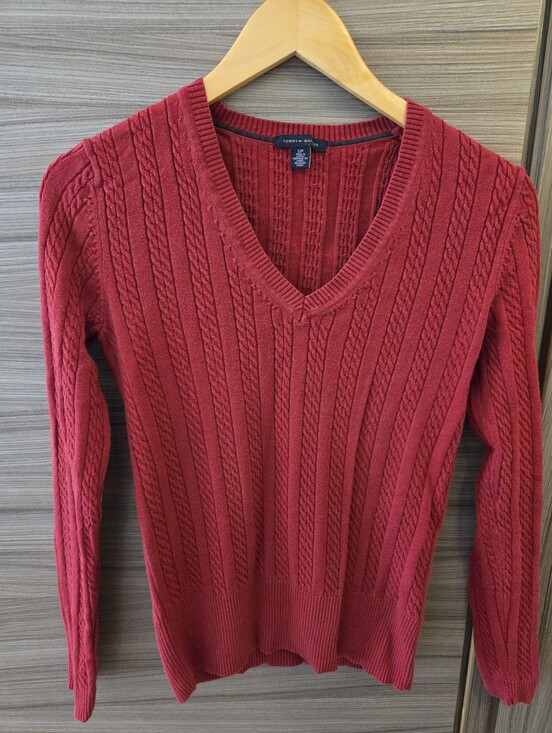 Tommy Hilfiger Sweaters - Tommy Hilfiger Red Cable Knit V-Neck Sweater 100% Cotton